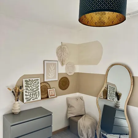 Holiday home La Belle Echappee, Maison Chic Pres De Lille & Parc Barbieux *